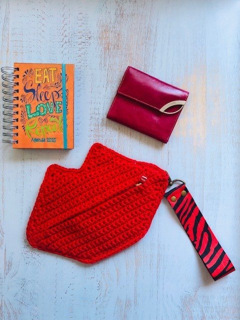 Guía de tejido – Clutch Beso