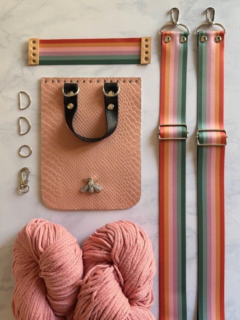 Kit Mochila Gucci - hilado rosa fuerte