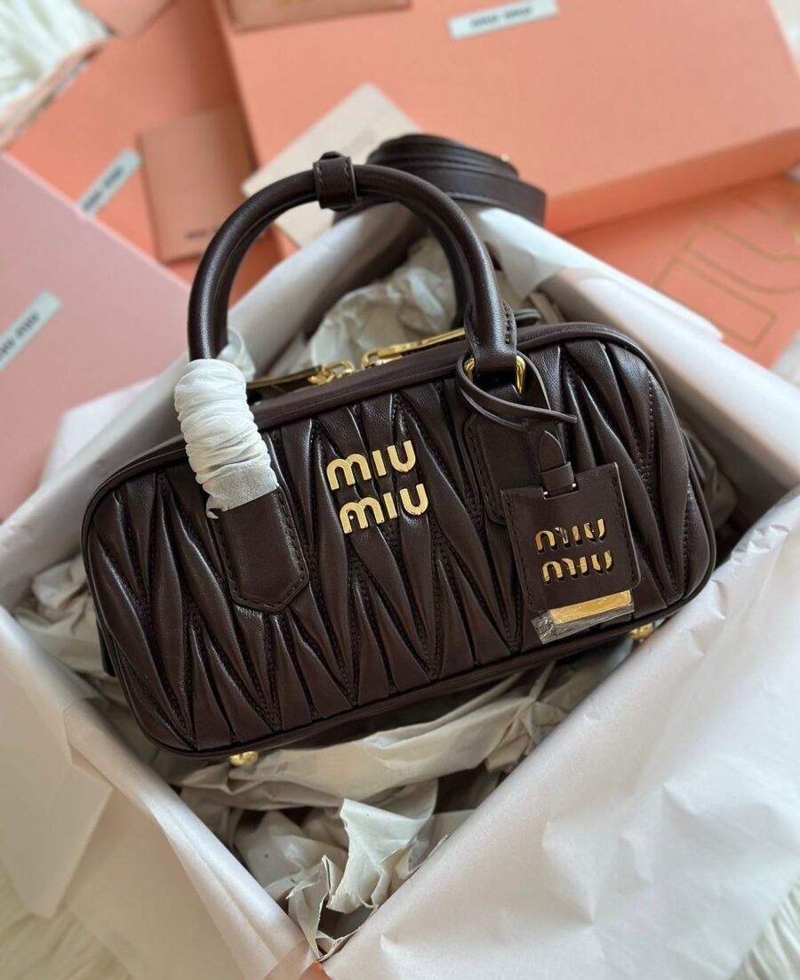 Cartera Miu Miu
