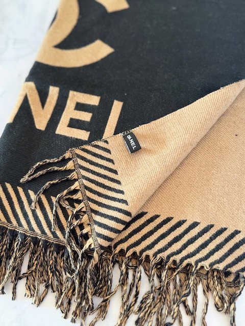 Pashmina Chanel
