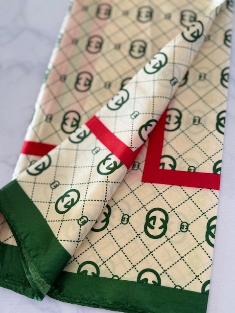 Pashmina Gucci