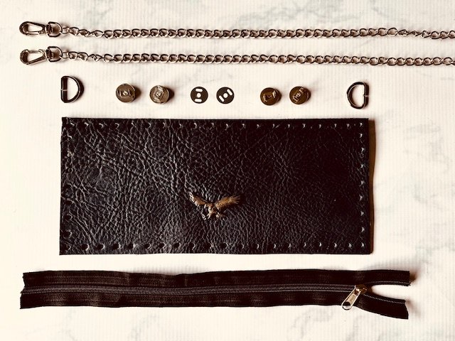 Bandolera Voltaire - cuero negro