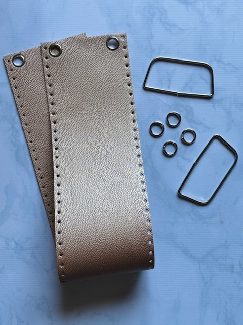 Kit Alexander - dorado rosé graneado