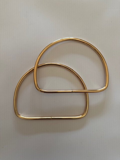 Par de Manijas - forma medialuna- dorado rosé