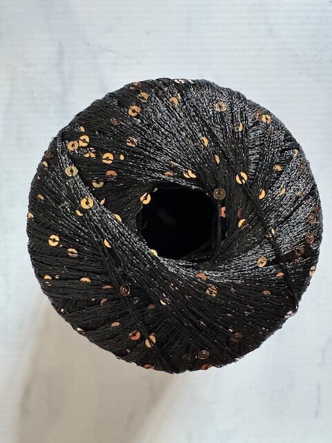 Sherazade - negro con lentejuelas doradas