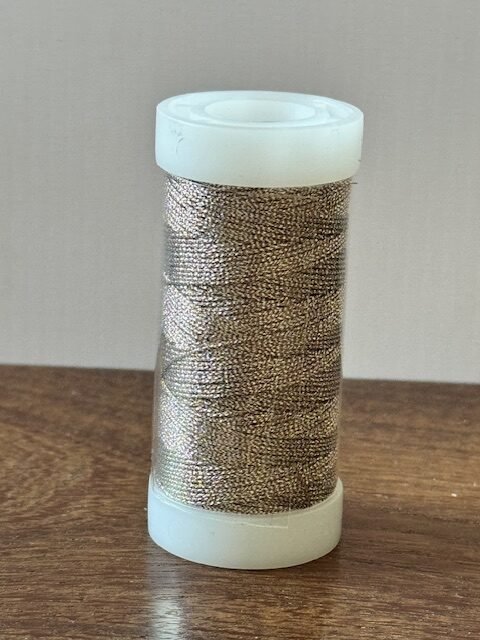 Hilo metalizado en bobina - color visón