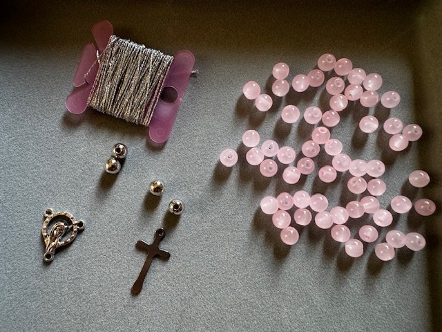 Kit Rosario - rosa + guía de regalo