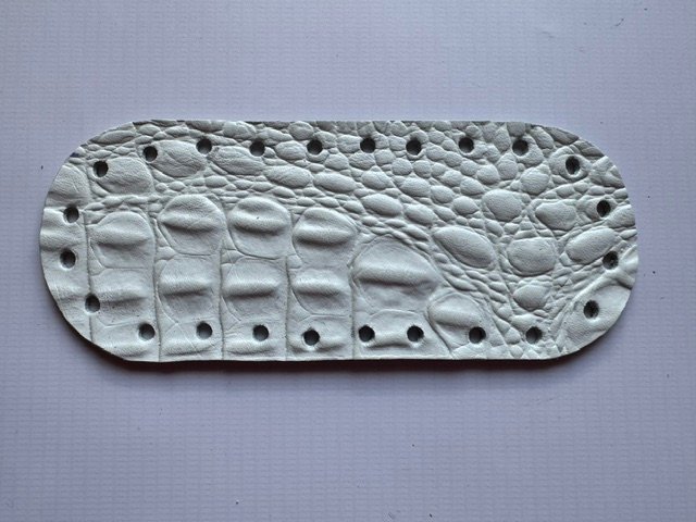 Base de cuero (6 x 15 cm)