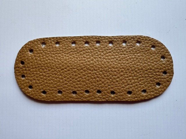 Base de cuero (6 x 15 cm)