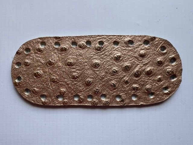 Base de cuero (6 x 15 cm)