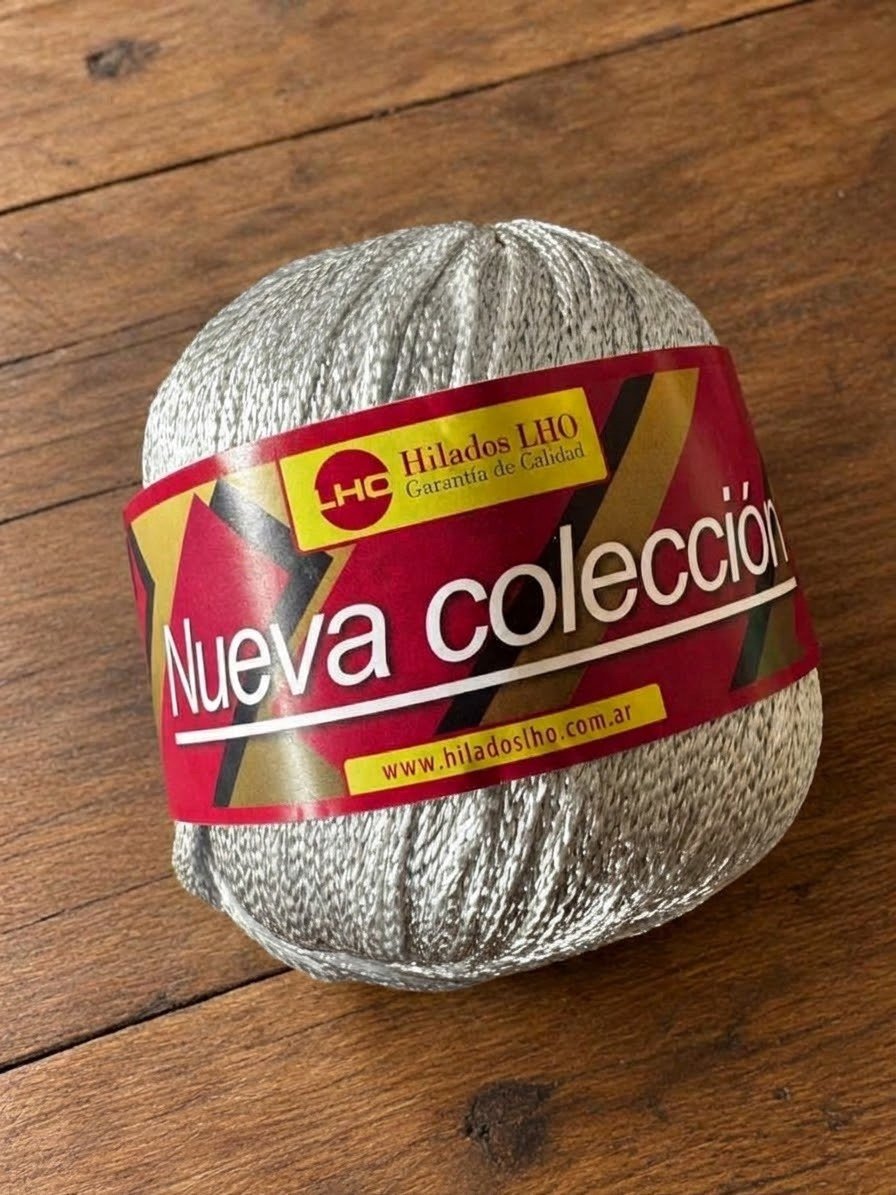Ovillo de seda - plateado claro